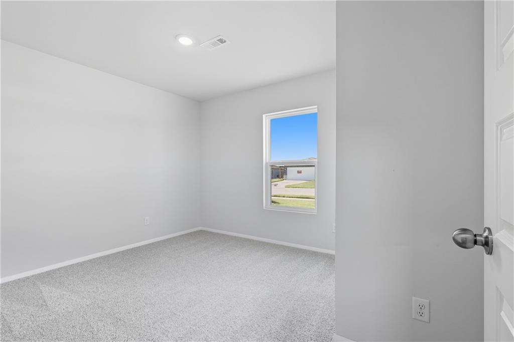 20829 Fairview Street Edgerton, KS 66021 - Photo 4 of 22