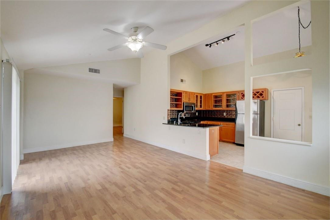 8383 Summer Field Place Boca Raton, FL 33433 - Photo 7 of 27 Photo 7