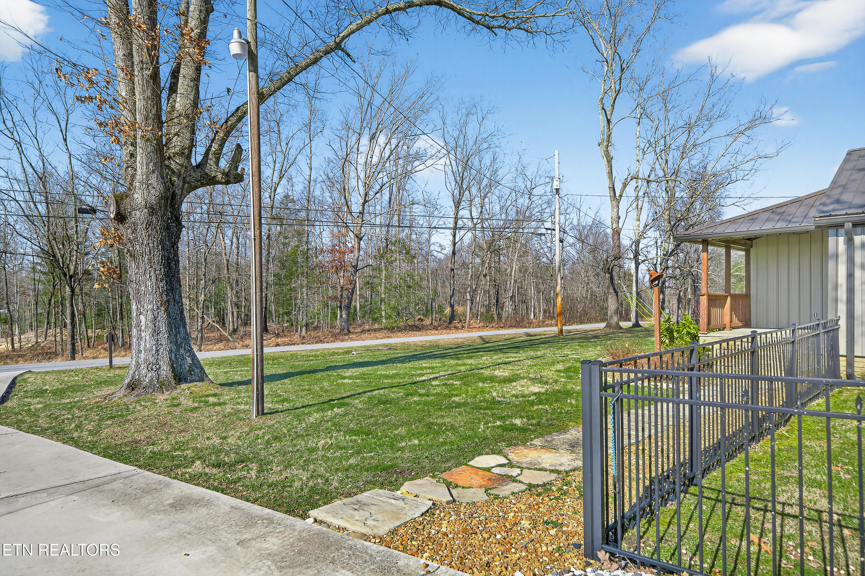 2490-2496 Chestnut Hill Road Crossville, TN 38571 - Photo 54 of 59 Guest House