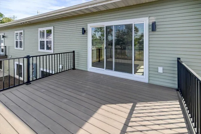 $434,900 | 2965 Blue Grass Drive, Stoughton, WI 53589