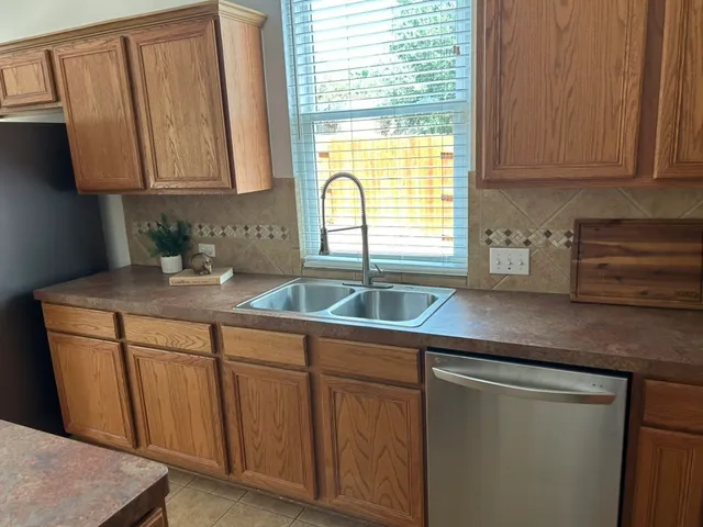 $2,495 | 11300 Faber Valley Cove, Austin, TX 78754