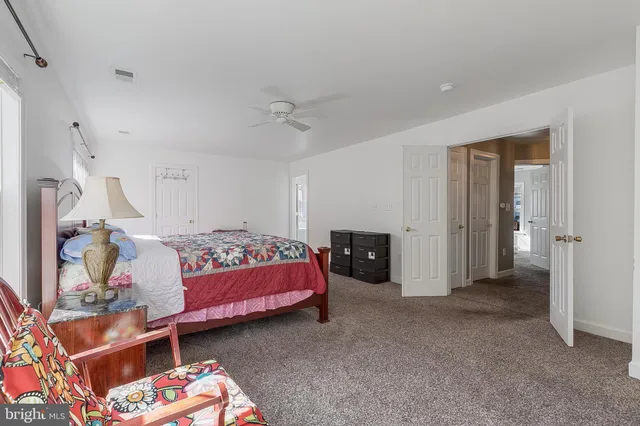 $2,850 | 8265 Glade Bank Drive, Manassas, VA 20111