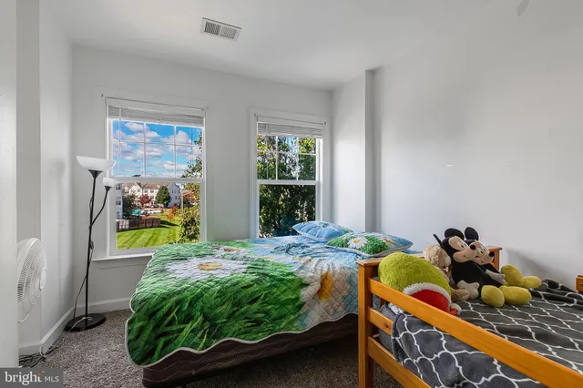 $2,850 | 8265 Glade Bank Drive, Manassas, VA 20111