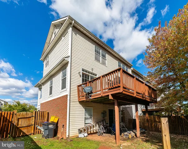$2,850 | 8265 Glade Bank Drive, Manassas, VA 20111