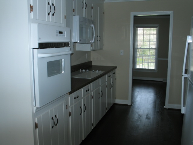 1203 Rideau Road Anderson, SC 29625 - Photo 5 of 13 Gallery Image 5