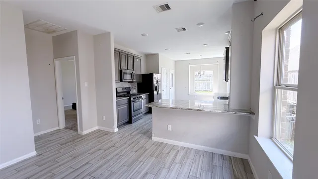 $2,400 | 23303 Briarstone Hbr Trail, Katy, TX 77493