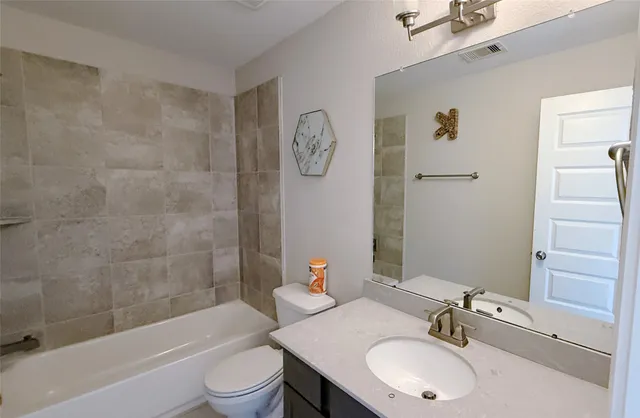 $2,400 | 23303 Briarstone Hbr Trail, Katy, TX 77493