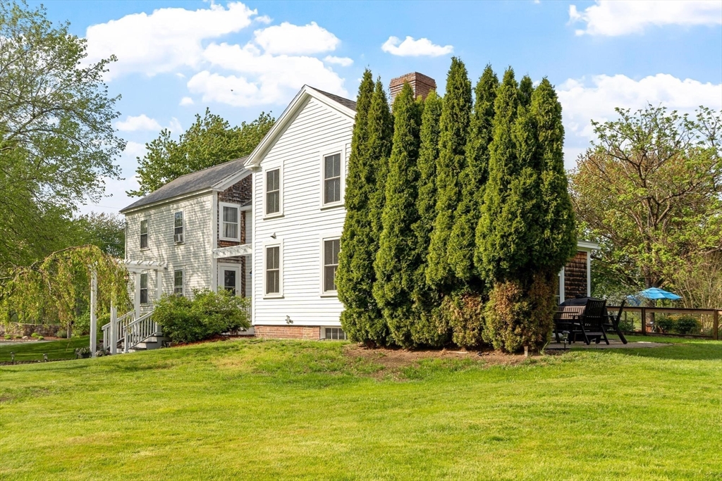 27 True Road, Unit 2 Salisbury, MA 01952 - Photo 2 of 39