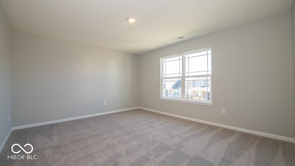 235 Springfield Crossing Greenfield, IN 46140 - Photo 13 of 31