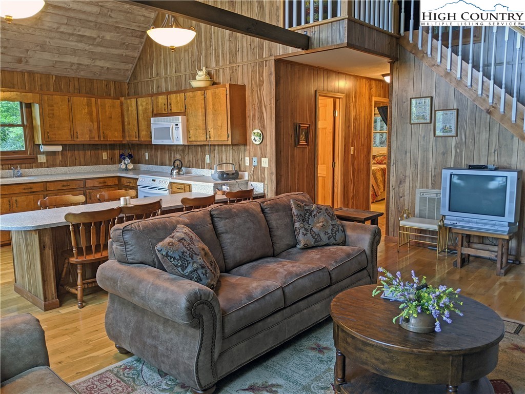 181 Bear Paw Road Deep Gap, NC 28618 - Photo 8 of 33 Gallery Image 8