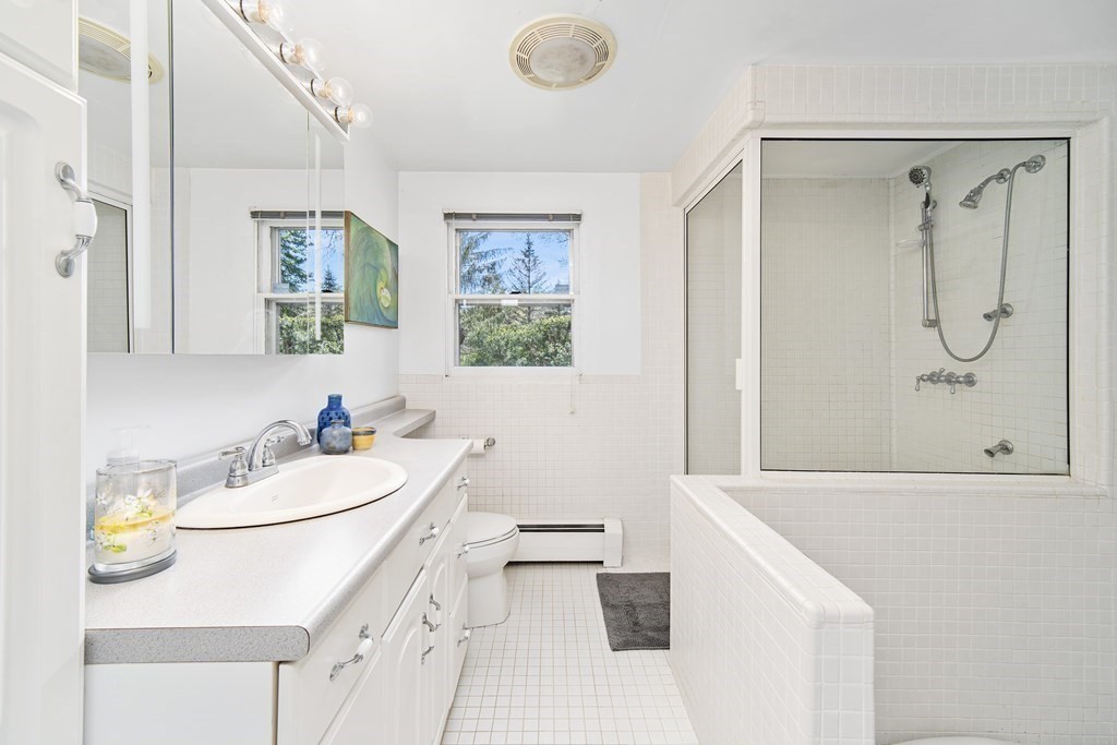 35 South Meadow Road Lancaster, MA 01523 - Photo 17 of 42 Gallery Image 17