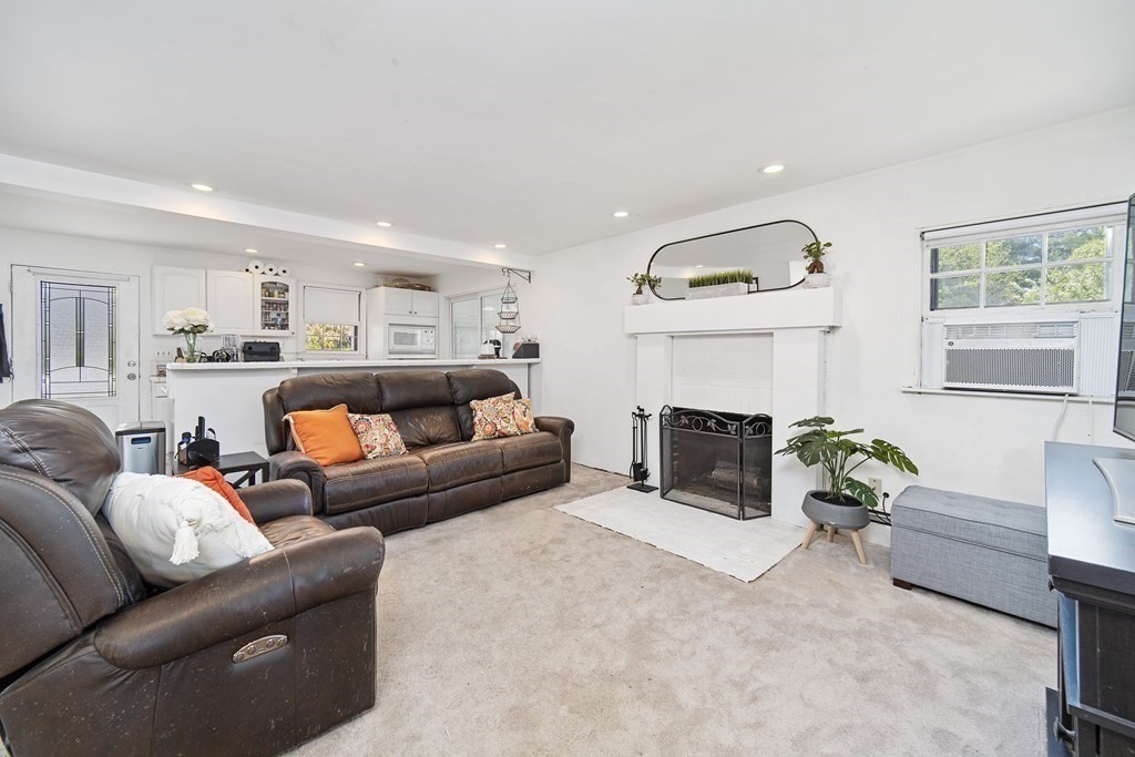 35 South Meadow Road Lancaster, MA 01523 - Photo 23 of 42 Gallery Image 23