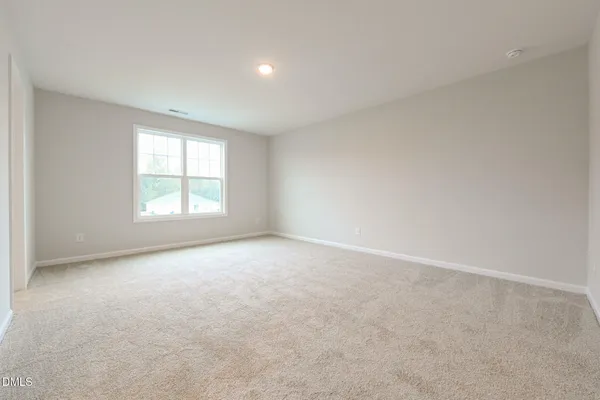$289,706 | 105 Twin Pnes Court, Unit (LOT 67), La Grange, NC 28551