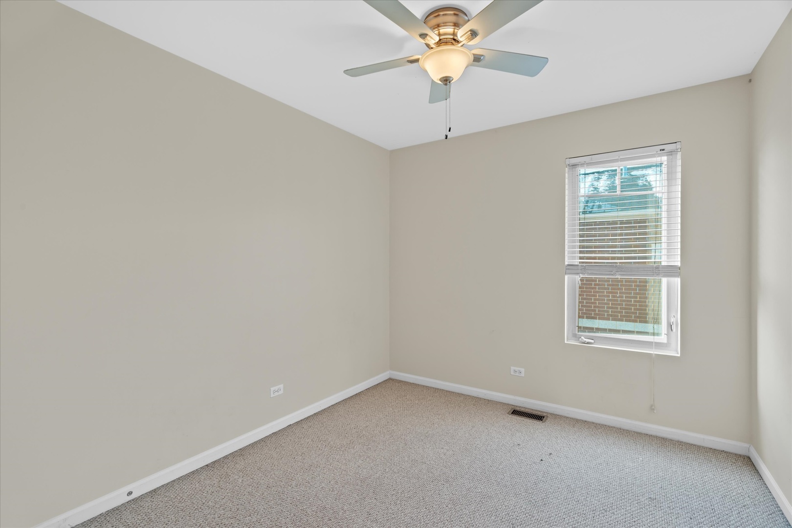 8900 31st Street, Unit 9 Brookfield, IL 60513 - Photo 11 of 21