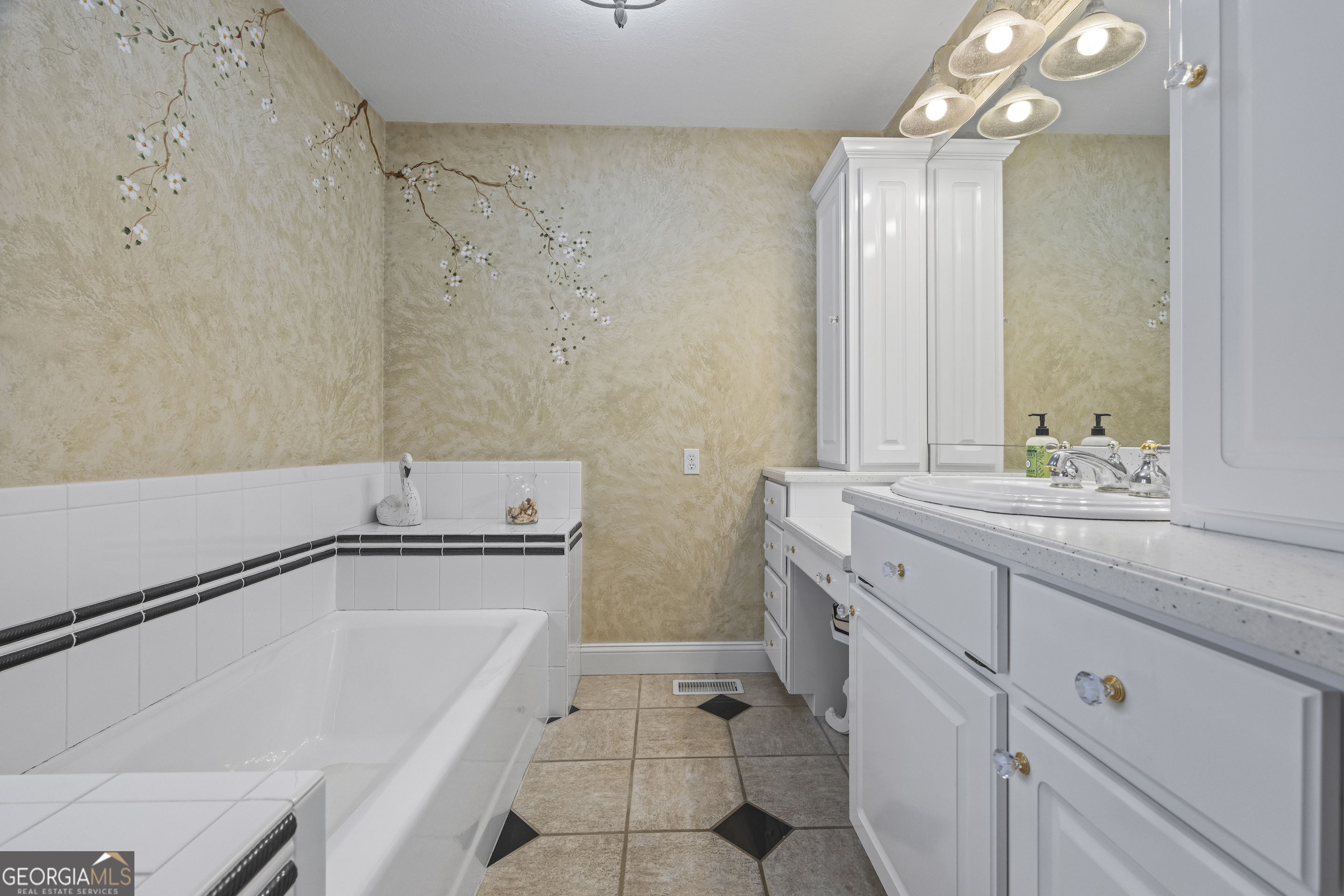 424 Capri Point Lavonia, GA 30553 - Photo 21 of 59