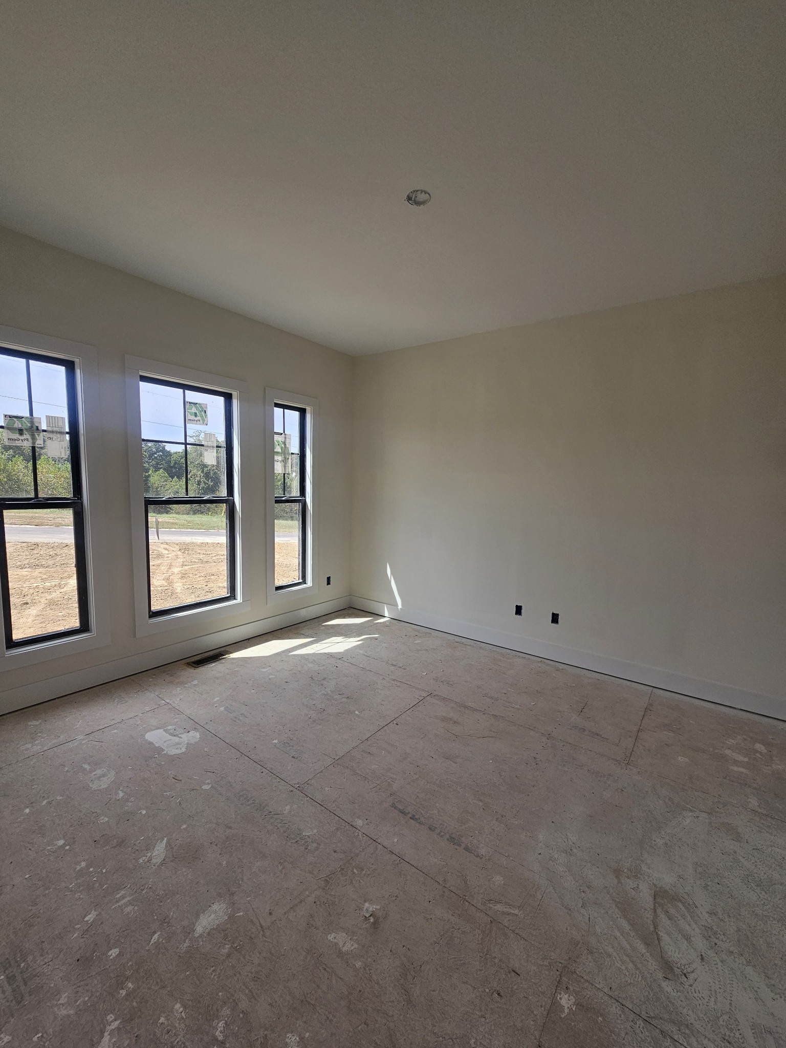 1063 Linder Ridge Road Indian Mound, TN 37079 - Photo 8 of 28 Gallery Image 8