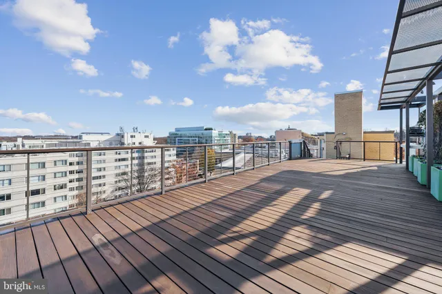 $1,900 | 5410 Connecticut Avenue Northwest, Unit 315, Washington, DC 20015