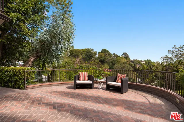 $12,995 | 9305 Beverlycrest Drive, Los Angeles, CA 90210