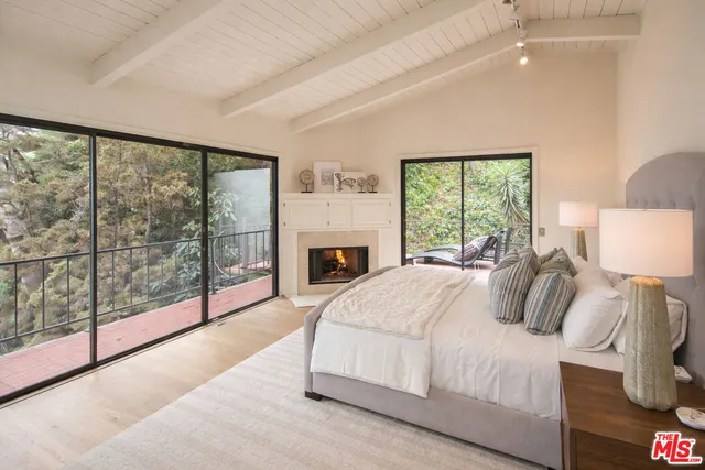 $12,995 | 9305 Beverlycrest Drive, Los Angeles, CA 90210