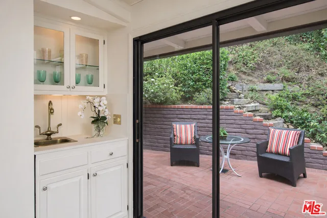 $12,995 | 9305 Beverlycrest Drive, Los Angeles, CA 90210