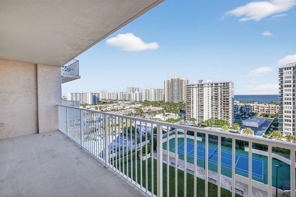 3020 Northeast 32nd Avenue, Unit 1207 Fort Lauderdale, FL 33308 - Photo 23 of 69 a view of city from a balcony