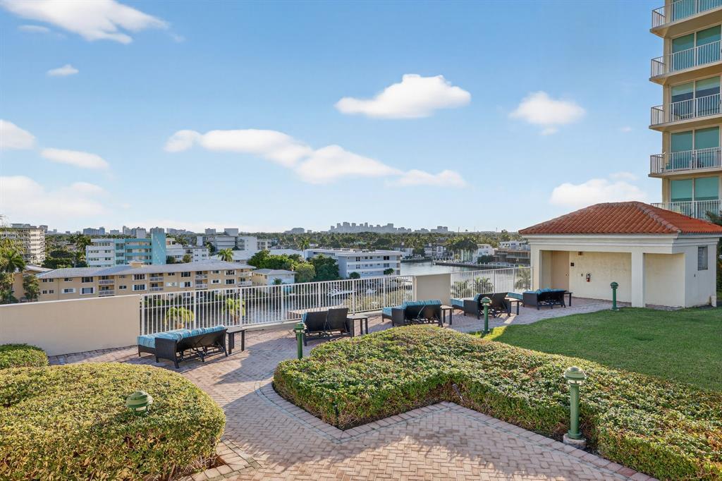 3020 Northeast 32nd Avenue, Unit 1207 Fort Lauderdale, FL 33308 - Photo 52 of 69 a view of a terrace with sitting area