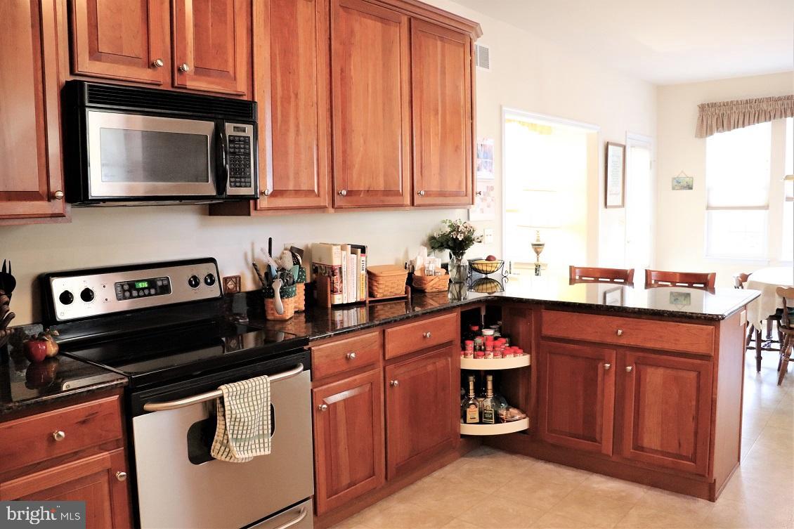 305 Stone Creek Road Lancaster, PA 17603 - Photo 13 of 33 Kitchen Details - Lazy-Susan