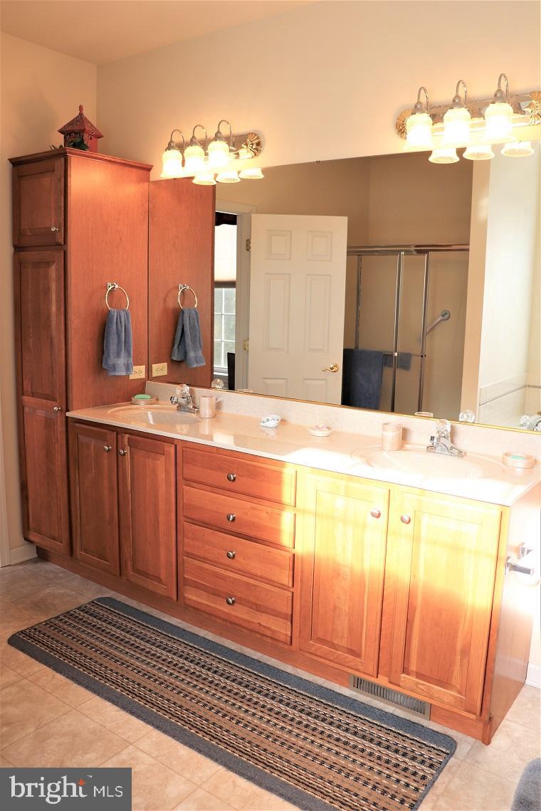 305 Stone Creek Road Lancaster, PA 17603 - Photo 23 of 33 Master Bathroom