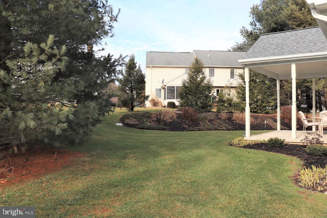 305 Stone Creek Road Lancaster, PA 17603 - Photo 28 of 33 Backyard & Views
