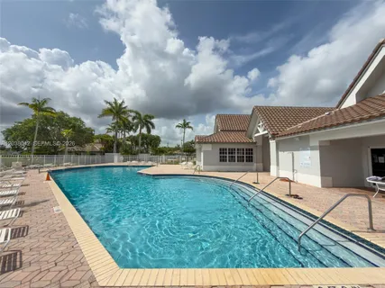 $399,900 | 20811 Northwest 3rd Lane, Pembroke Pines, FL 33029