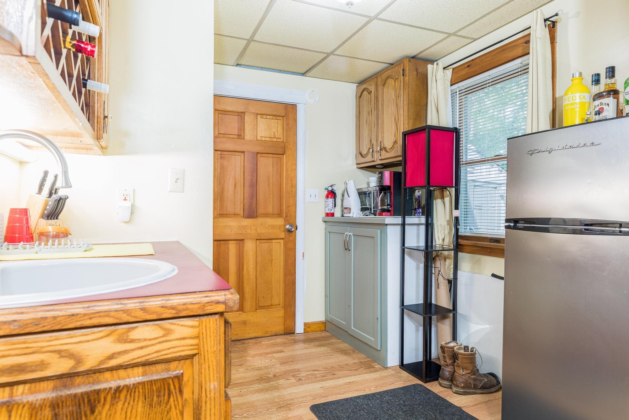 1422 State Road Eliot, ME 03903 - Photo 4 of 38