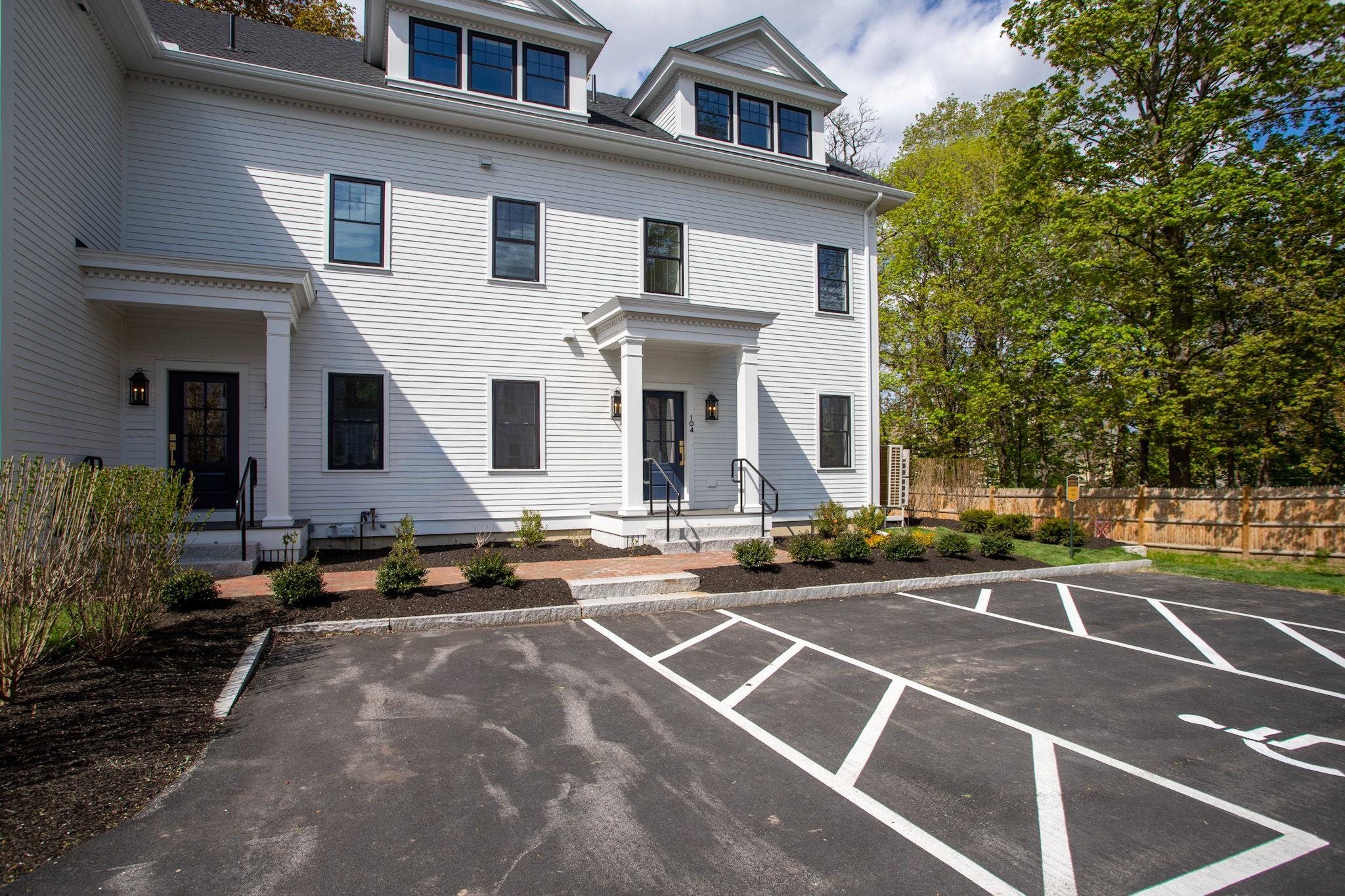 136 Locust Street, Unit 104 Dover, NH 03820 - Photo 40 of 45