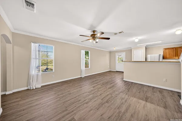 $1,400 | 5015 Summit Pass, Unit 2, San Antonio, TX 78229