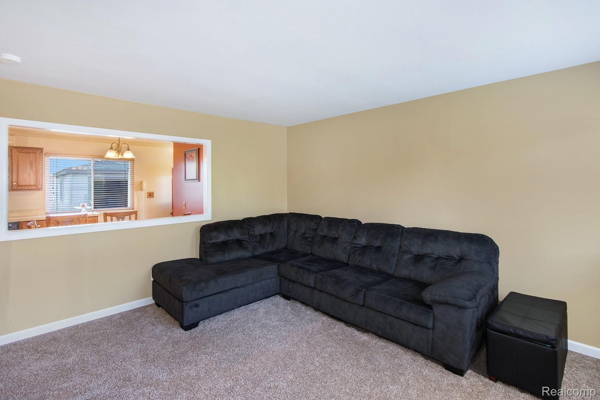 18415 Bittersweet Road Fraser, MI 48026 - Photo 6 of 27 062719.jpg