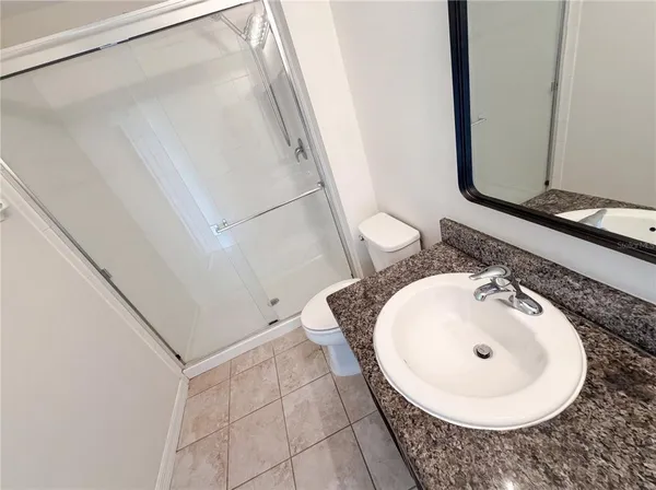 $260,000 | 7011 Towne Lake Road, Riverview, FL 33578