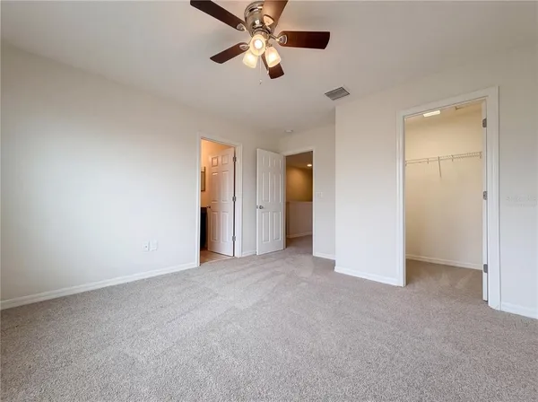 $260,000 | 7011 Towne Lake Road, Riverview, FL 33578