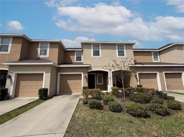 $260,000 | 7011 Towne Lake Road, Riverview, FL 33578