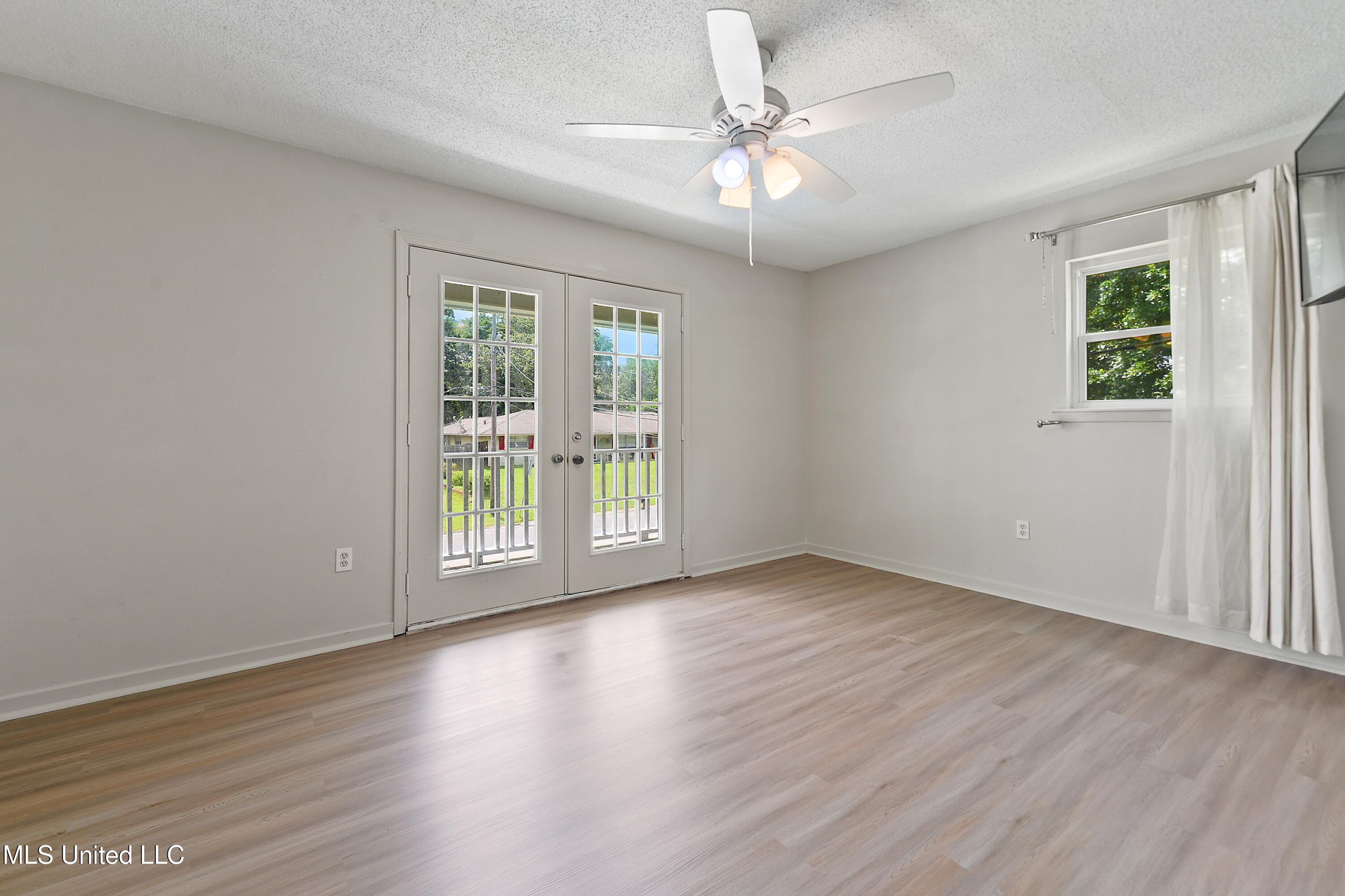 122 Pitcher Point Long Beach, MS 39560 - Photo 18 of 28 014