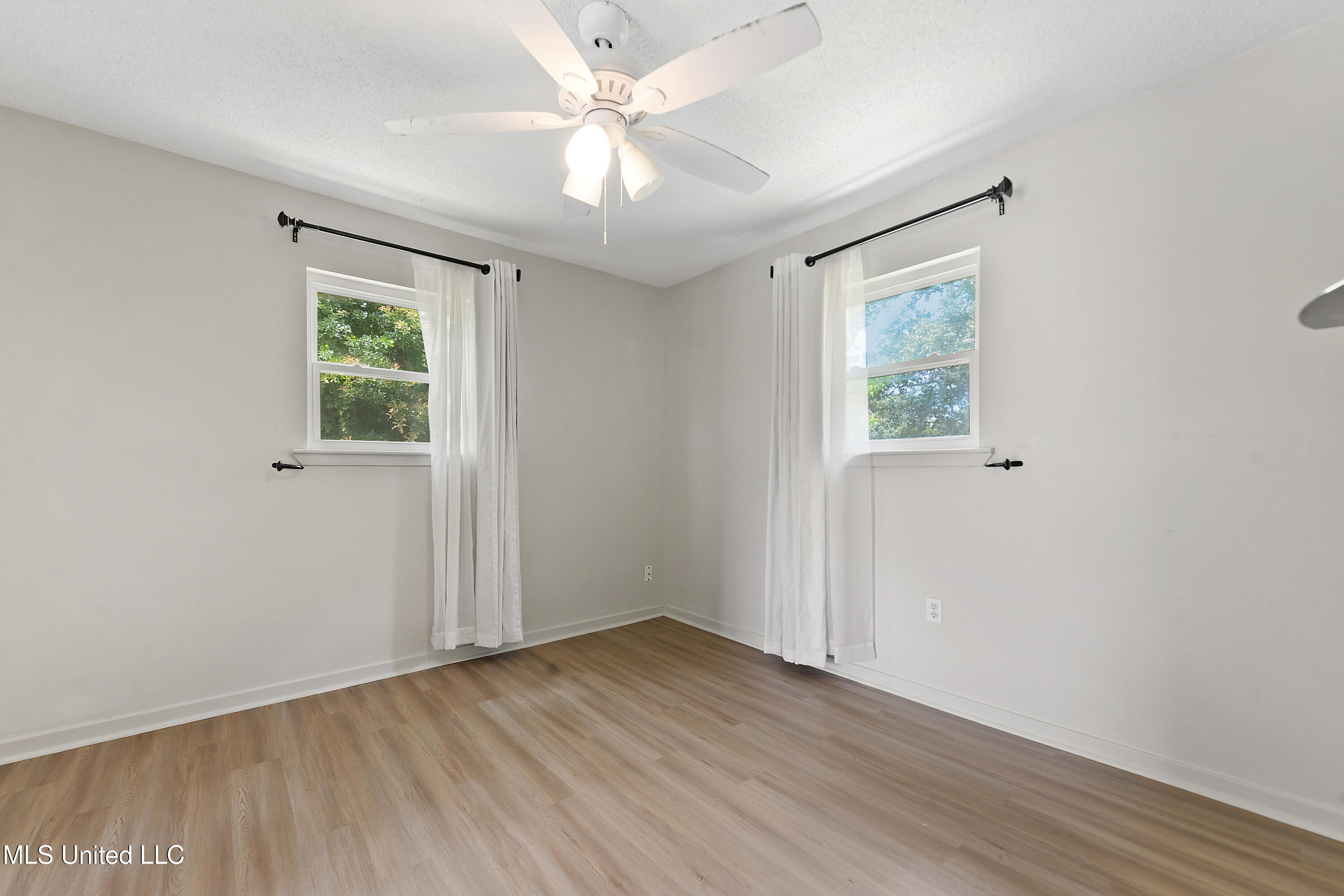 122 Pitcher Point Long Beach, MS 39560 - Photo 20 of 28 016