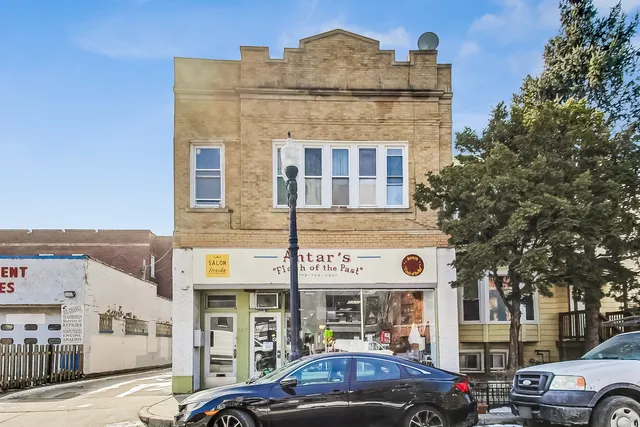 $799,888 | 2215 West Lawrence Avenue, Chicago, IL 60625