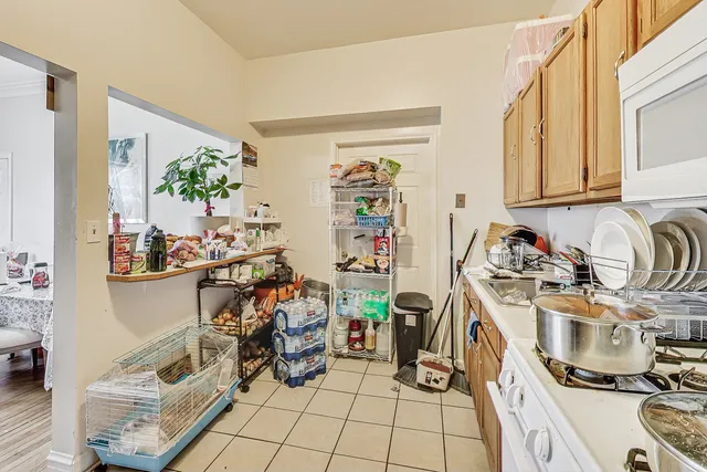 $799,888 | 2215 West Lawrence Avenue, Chicago, IL 60625