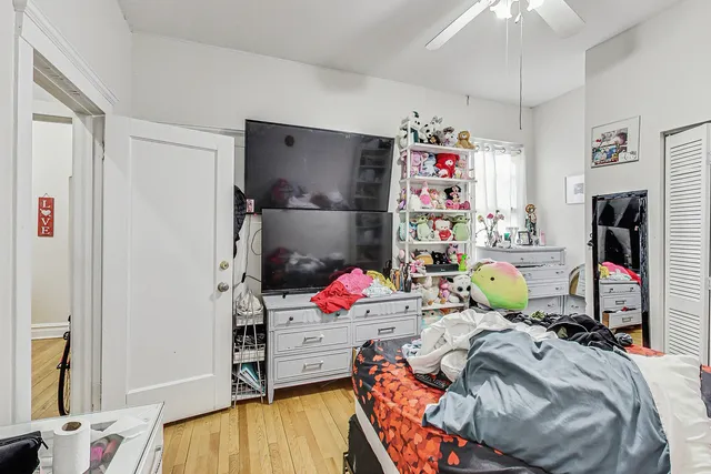 $799,888 | 2215 West Lawrence Avenue, Chicago, IL 60625