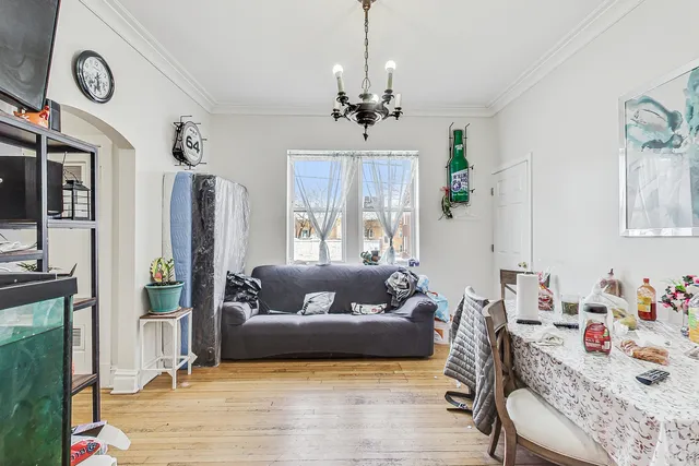 $799,888 | 2215 West Lawrence Avenue, Chicago, IL 60625