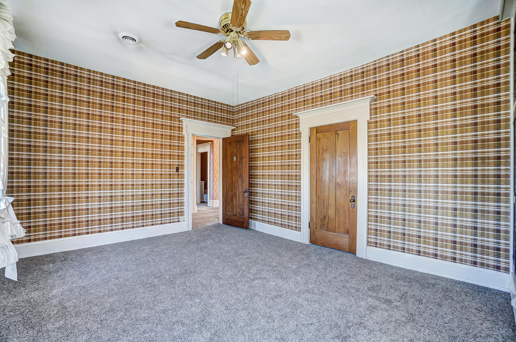 405 East Spring Street St. Marys, OH 45885 - Photo 42 of 57