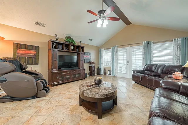 $850,000 | 792 West Bayshore Drive, Palacios, TX 77465