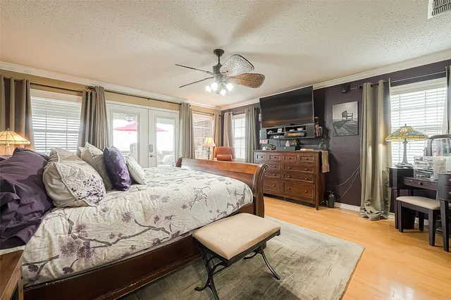 $850,000 | 792 West Bayshore Drive, Palacios, TX 77465