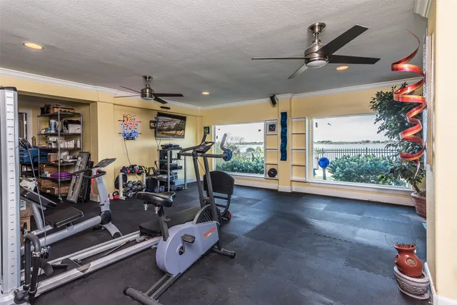 $850,000 | 792 West Bayshore Drive, Palacios, TX 77465