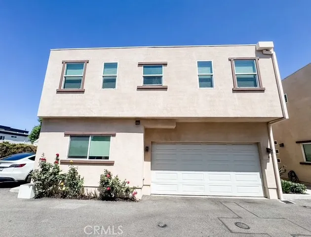 $889,000 | 9237 Wakefield Avenue, Unit 6, Panorama City, CA 91402