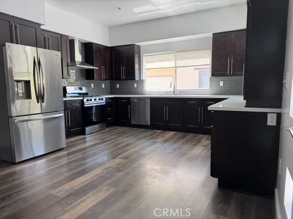 $889,000 | 9237 Wakefield Avenue, Unit 6, Panorama City, CA 91402