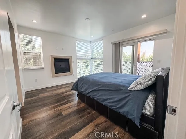 $889,000 | 9237 Wakefield Avenue, Unit 6, Panorama City, CA 91402